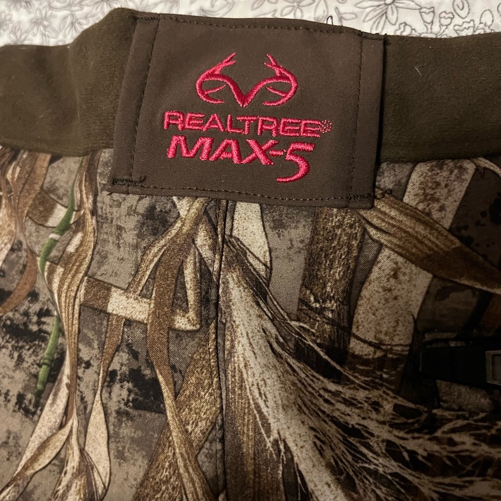 Women’s Realtree MAX-5 Camouflage lined pants - Picture 3 of 6